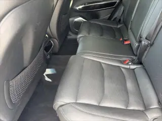 Genesis GV70 2025 AWD 2.5T Standard 4 puertas SUV
