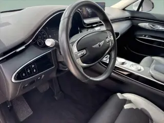 Genesis GV70 2025 AWD 2.5T Standard 4 puertas SUV