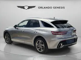 Genesis GV70 2025 AWD 2.5T Standard 4 puertas SUV