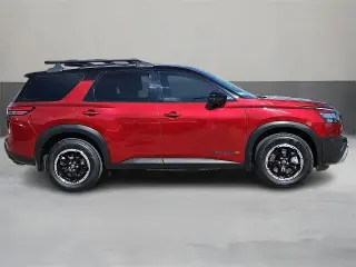 Nissan Pathfinder 2024 AWD Rock Creek 4dr SUV