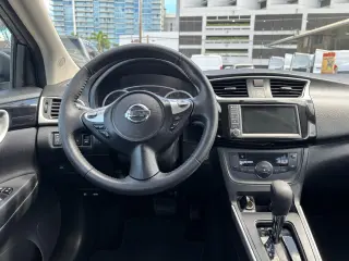 2019 Nissan Sentra SV CVT