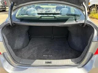 2019 Nissan Sentra SV CVT