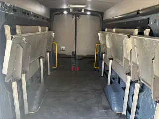 2019 Ford Transit Van T-250 148" EL Hi Rf 9000 GVWR Sliding RH Dr