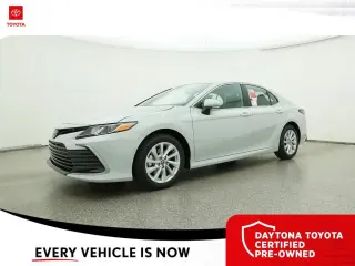 Toyota Camry 2024 LE 4dr Sedán