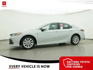 Toyota Camry 2024 LE 4dr Sedán