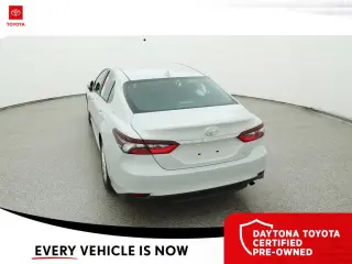 Toyota Camry 2024 LE 4dr Sedán