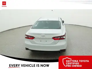 Toyota Camry 2024 LE 4dr Sedán