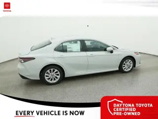 Toyota Camry 2024 LE 4dr Sedán