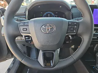Toyota Camry 2026 SE 4dr Sedán