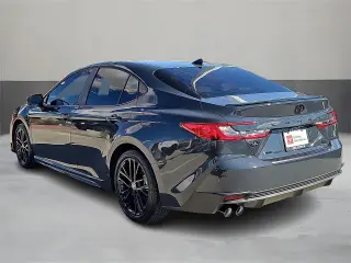 Toyota Camry 2026 SE 4dr Sedán