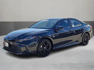 Toyota Camry 2026 SE 4dr Sedán