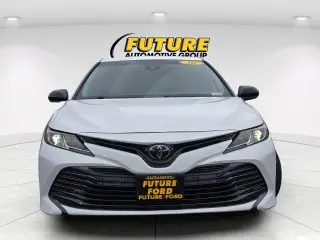 Toyota Camry 2020 LE 4dr Sedán