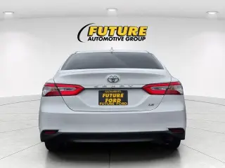 Toyota Camry 2020 LE 4dr Sedán