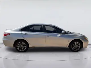 Toyota Camry 2017 SE 4dr Sedán
