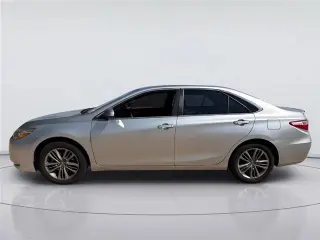 Toyota Camry 2017 SE 4dr Sedán