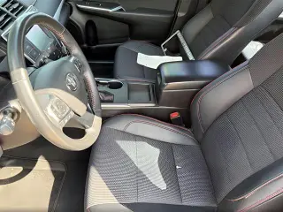 Toyota Camry 2017 SE 4dr Sedán