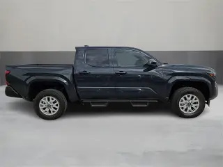 Toyota Tacoma 2026 4x2 SR 4dr Double Cab 5.0 ft SB
