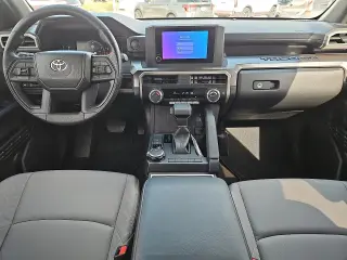Toyota Tacoma 2025 4x4 SR5 4dr Double Cab 6.1 ft LB