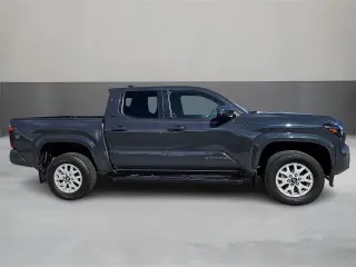 Toyota Tacoma 2024 4x2 SR5 4dr Double Cab 5.0 ft SB