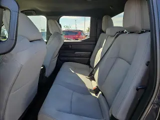 Toyota Tacoma 2024 4x2 SR5 4dr Double Cab 5.0 ft SB