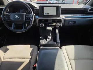 Toyota Tacoma 2024 4x2 SR5 4dr Double Cab 5.0 ft SB