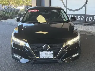 Nissan Sentra 2021 SR Sedán 4 puertas