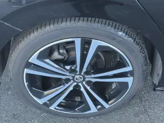 Nissan Sentra 2021 SR Sedán 4 puertas