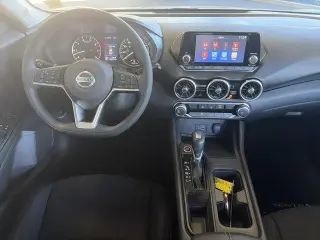 Nissan Sentra 2021 S 4dr Sedán
