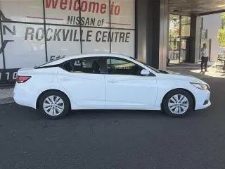 Nissan Sentra 2021 S 4dr Sedán