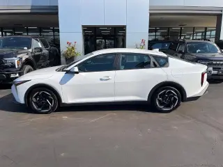 Kia K4 2025 EX 4dr Sedán