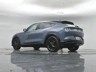 Ford Mustang Mach-E 2023 Premium 4dr SUV