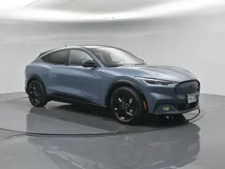 Ford Mustang Mach-E 2023 Premium 4dr SUV