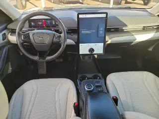 Ford Mustang Mach-E 2023 Premium 4dr SUV