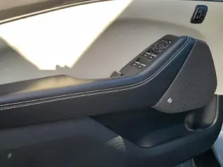 Ford Mustang Mach-E 2023 Premium 4dr SUV