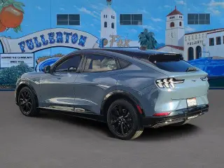 Ford Mustang Mach-E 2023 Premium 4dr SUV