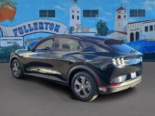 Ford Mustang Mach-E 2023 Select 4dr SUV