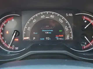 Toyota RAV4 2023 XLE Premium 4dr SUV