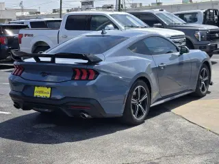 Ford Mustang 2025 EcoBoost 2dr Fastback