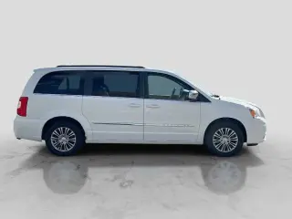 Chrysler Town and Country 2014 Touring-L 4dr Mini-Van