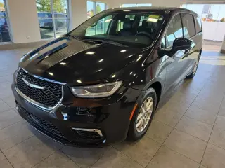 Chrysler Pacifica 2023 Touring L 4dr Mini-Van