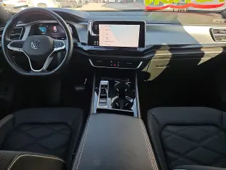 Volkswagen Atlas Cross Sport 2025 AWD SE 4Motion SUV de 4 puertas con Tecnología