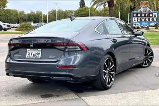 Honda Accord Hybrid 2024 Touring 4dr Sedán