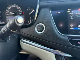 Cadillac XT5 2018 4 SUV