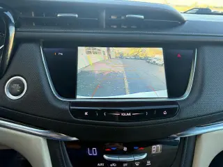 Cadillac XT5 2018 4 SUV