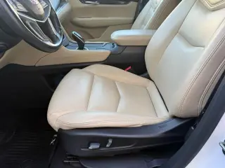 Cadillac XT5 2018 4 SUV