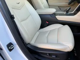 Cadillac XT5 2018 4 SUV