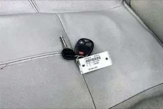 GMC Sierra 2500HD 2008 4WD SLT 4dr Crew Cab LB