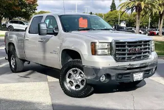 GMC Sierra 2500HD 2008 4WD SLT 4dr Crew Cab LB