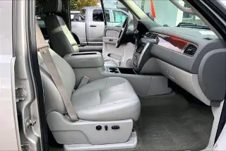GMC Sierra 2500HD 2008 4WD SLT 4dr Crew Cab LB