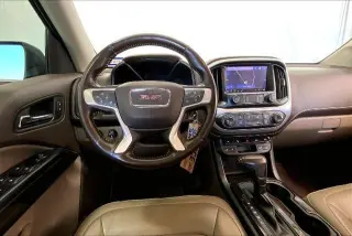 GMC Canyon 2020 4x4 SLT 4dr Crew Cab 5 ft. SB